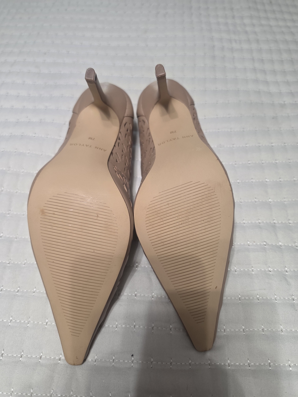 Ann Taylor Laser-Cut Pointed Pumps in Taupe - Picture 3 of 5